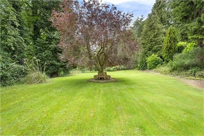 The Thorns,
13 Forkneuk Road,
Uphall,
West Lothian,
EH52 6BL - image 38