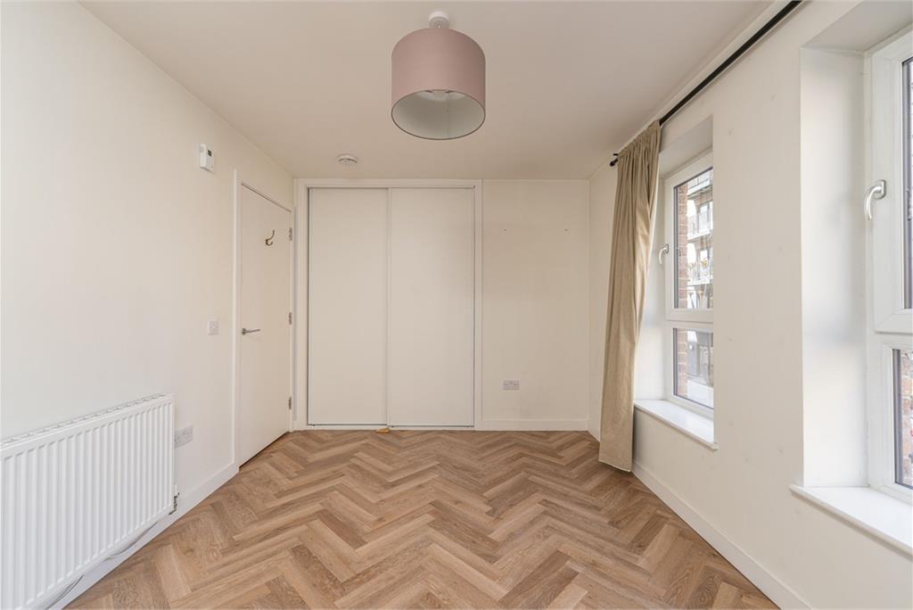 Flat 1,
13 Pillans Place,
Edinburgh,
EH6 7FG - image 17