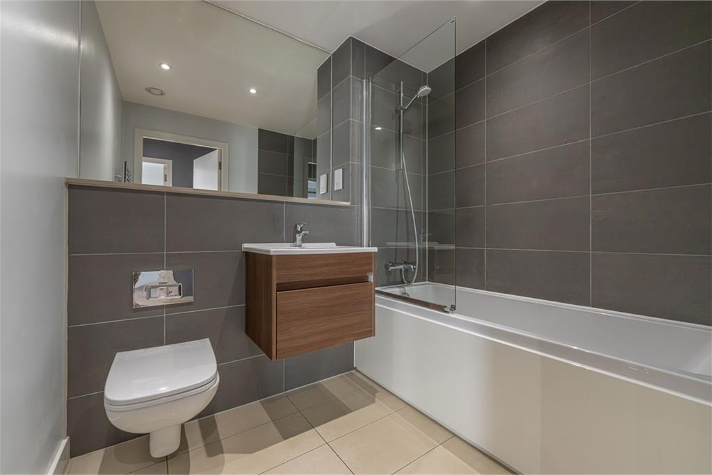 Flat 1,
13 Pillans Place,
Edinburgh,
EH6 7FG - image 19