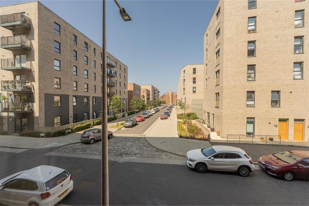 Flat 1,
13 Pillans Place,
Edinburgh,
EH6 7FG - image 22