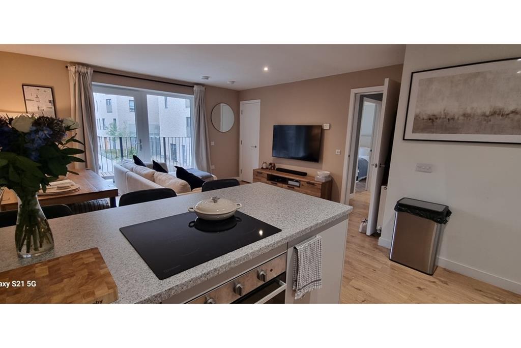 Flat 1,
13 Pillans Place,
Edinburgh,
EH6 7FG - image 5