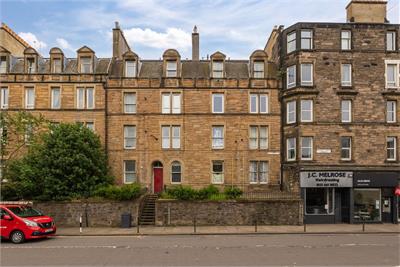 16/10 Hillend Place, Edinburgh, EH8 7AE - image 3