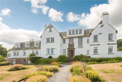 Flat 2, The Warren, Hill Road, Gullane, East Lothian, EH31 2BE - image 2
