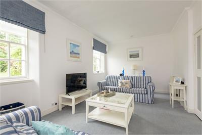 Flat 2, The Warren, Hill Road, Gullane, East Lothian, EH31 2BE - image 5
