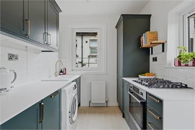 37 Priestfield Crescent, , Edinburgh, EH16 5JH - image 6