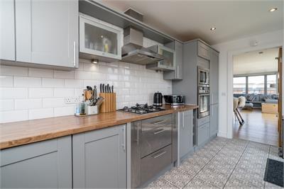 3/19 Coburg Street, The Shore, Edinburgh, EH6 6ET - image 12