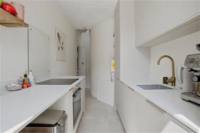 63/5 Cumberland Street, New Town, Edinburgh, EH3 6RD - image 7