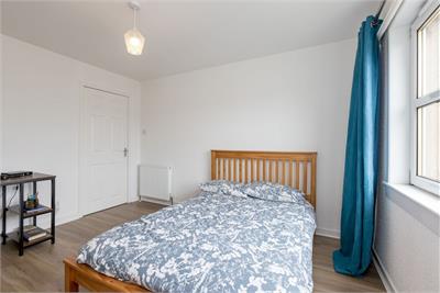 9/6 Newhaven Main Street, Edinburgh, EH6 4NA - image 13