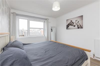 9/6 Newhaven Main Street, Edinburgh, EH6 4NA - image 17