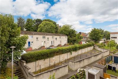 9/6 Newhaven Main Street, Edinburgh, EH6 4NA - image 8