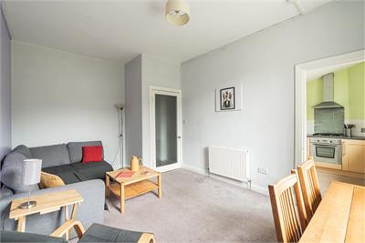 18 2F2 Parsons Green Terrace, Edinburgh, EH8 7AG - image 2