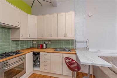 22/11 Lochrin Buildings, Edinburgh, EH3 9NB - image 5