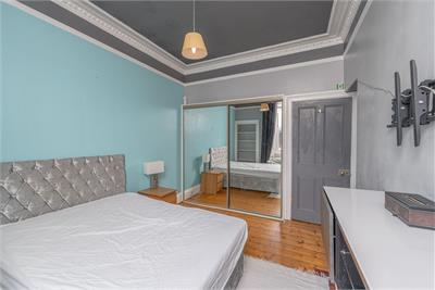 22/11 Lochrin Buildings, Edinburgh, EH3 9NB - image 8