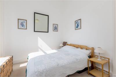 8 (1F) Westhall Gardens, Bruntsfield, Edinburgh, EH10 4JQ - image 12