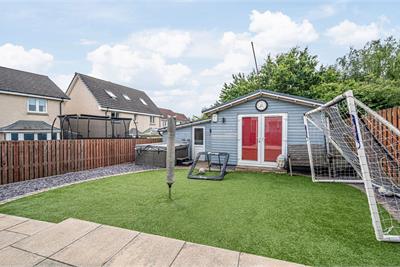121 Peasehill Road, Rosyth, KY11 2GA - image 20