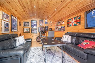 121 Peasehill Road, Rosyth, KY11 2GA - image 22