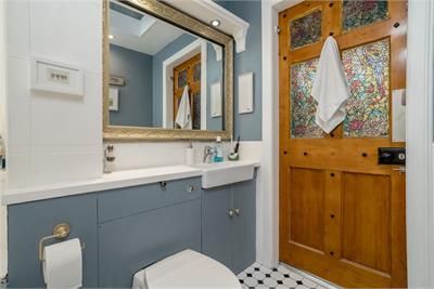 4/5 Melville Place, West End, Edinburgh, EH3 7PR - image 15