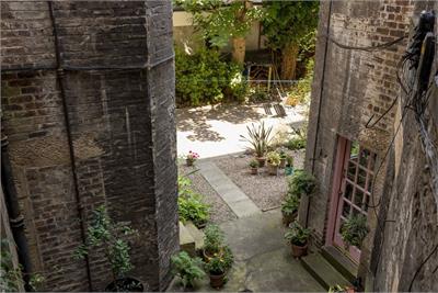 16/4 Kirk Street, Edinburgh, EH6 5EY - image 19