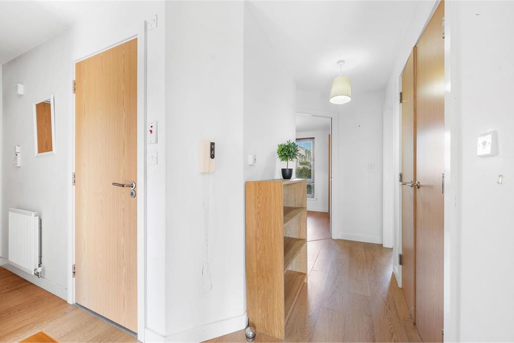Flat A,
46 Norway Gardens,
Dunfermline,
KY11 8JW - image 16
