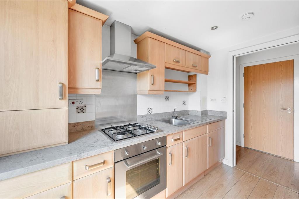 Flat A,
46 Norway Gardens,
Dunfermline,
KY11 8JW - image 5