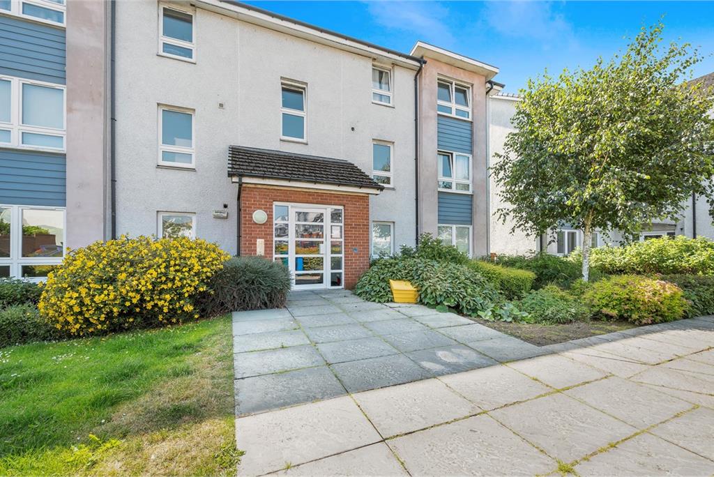 Flat A,
46 Norway Gardens,
Dunfermline,
KY11 8JW - image 1