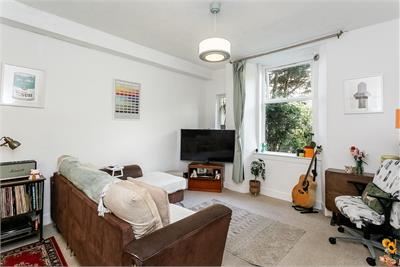 PF3, 11 Piersfield Grove, Edinburgh, EH8 7BU - image 2