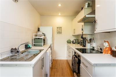 PF3, 11 Piersfield Grove, Edinburgh, EH8 7BU - image 6