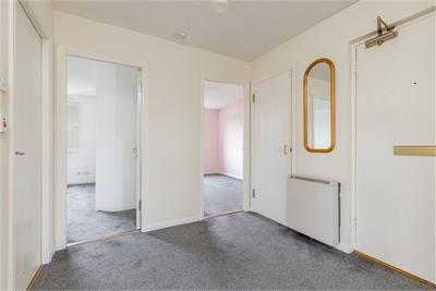 49/8 West Bryson Road, Harrison Park Apartments, Edinburgh, EH11 1BQ - image 13