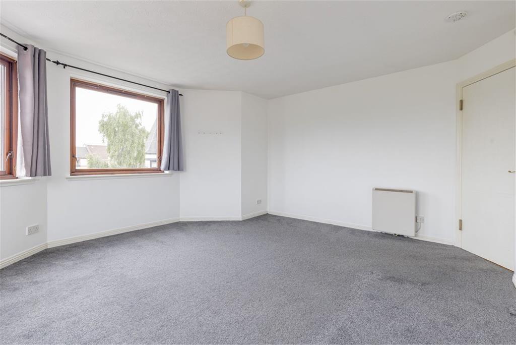 49/8 West Bryson Road, Harrison Park Apartments, Edinburgh, EH11 1BQ - image 3