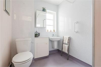 41 Braehead Drive, Edinburgh, EH4 6QW - image 12