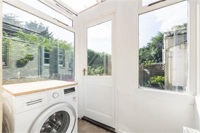 41 Braehead Drive, Edinburgh, EH4 6QW - image 6