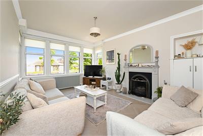114 Lasswade Road, Liberton, Edinburgh, EH16 6SU - image 2