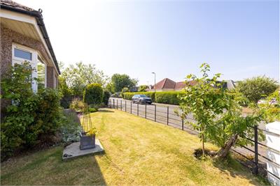 39 Drum Brae Gardens, Edinburgh, EH12 8SY - image 28