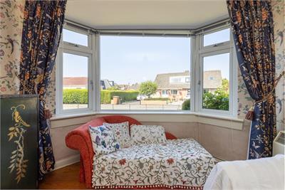 39 Drum Brae Gardens, Edinburgh, EH12 8SY - image 5