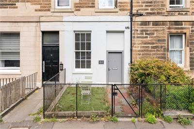 13 West Newington Place, Edinburgh, EH9 1QU - image 28