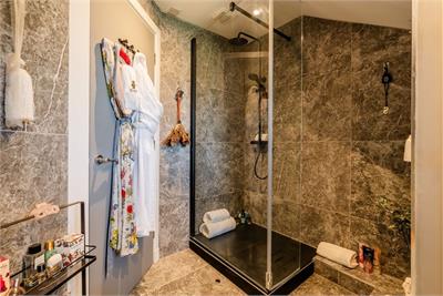 8B/2 Gayfield Square, Edinburgh, EH1 3NT - image 13