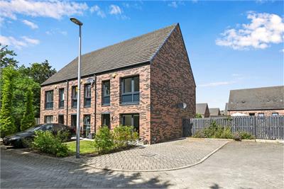 26 Cleghorn Road, Muirhouse, Edinburgh, EH4 4SZ - image 1