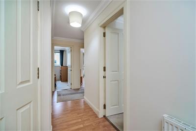 102/4 Crewe Road North, Edinburgh, EH5 2NE - image 17