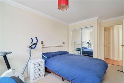 102/4 Crewe Road North, Edinburgh, EH5 2NE - image 19