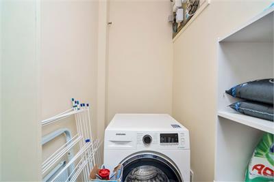102/4 Crewe Road North, Edinburgh, EH5 2NE - image 24