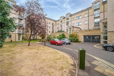 102/4 Crewe Road North, Edinburgh, EH5 2NE - image 32