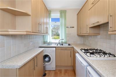 4/2 Whitson Terrace, Edinburgh, EH11 3AY - image 3