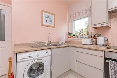 16 Kilwinning Terrace, Musselburgh, EH21 7ED - image 6