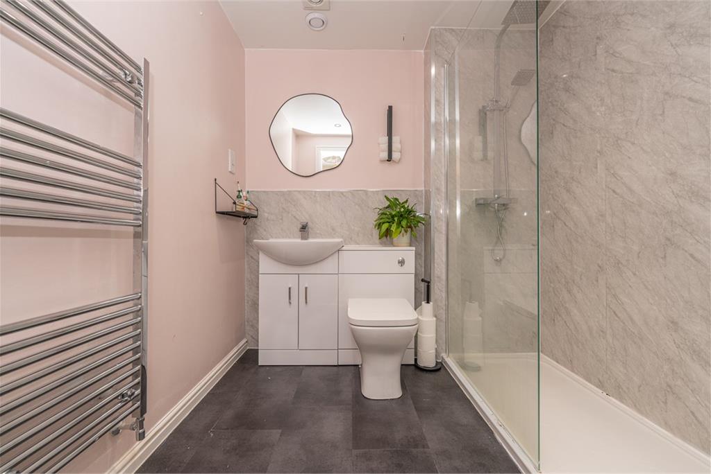 12 Slateford Gait,
Edinburgh,
EH11 1GW - image 13