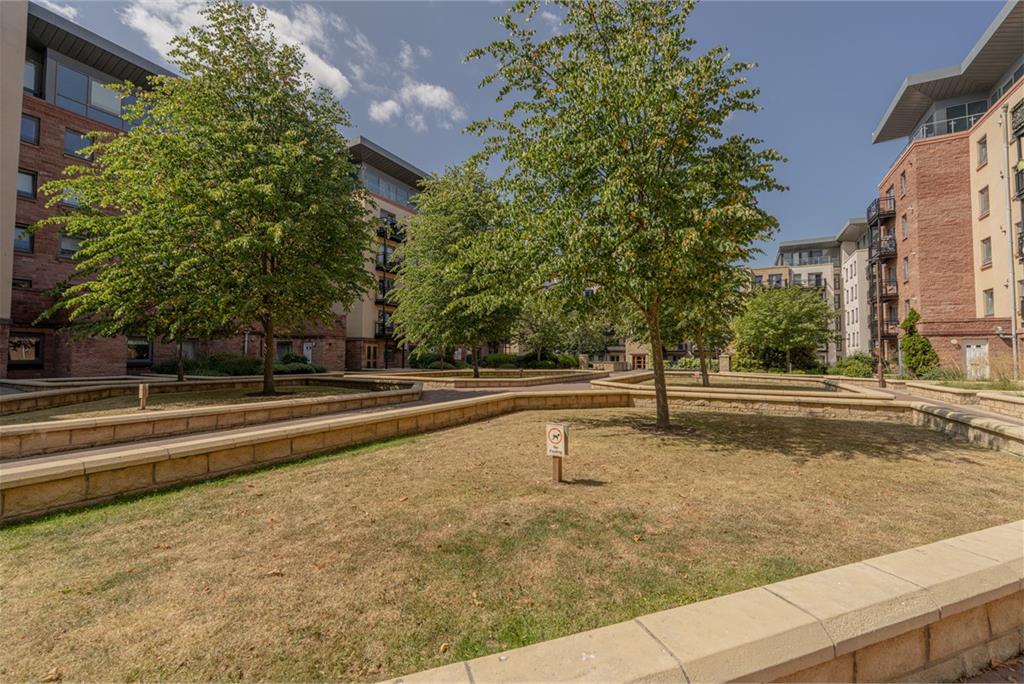 12 Slateford Gait,
Edinburgh,
EH11 1GW - image 17