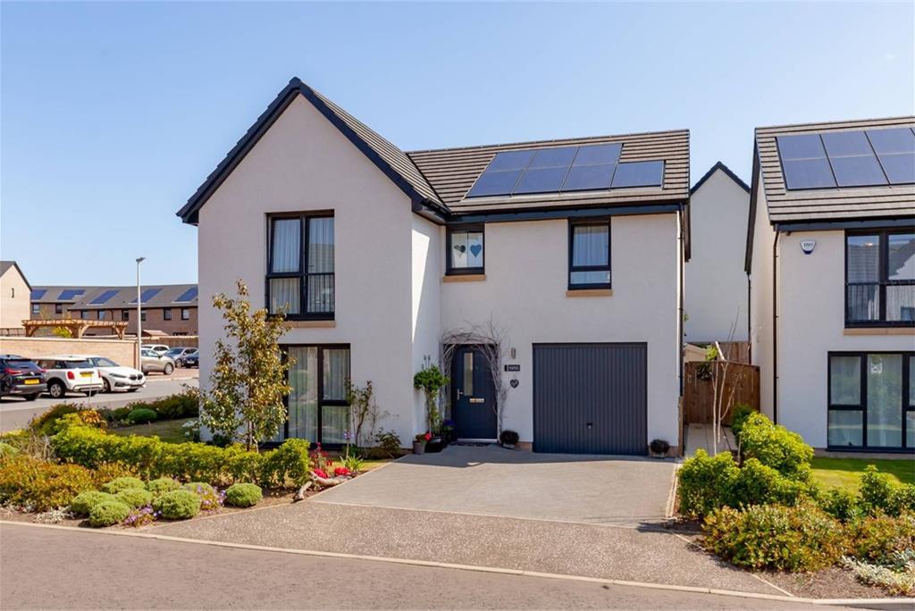 9 Redwing Wynd,
Cammo,
Edinburgh,
EH4 8GG - image 36