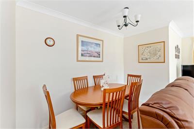 29/10 Cameron March, Newington, Edinburgh, EH16 5XG - image 3