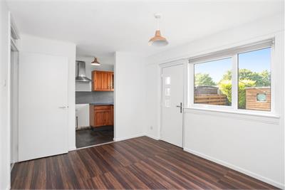 13 Carlaverock View, Tranent, EH33 2PN - image 2