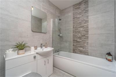 5/2 33 Dalintober Street, Tradeston, G5 8JZ - image 11