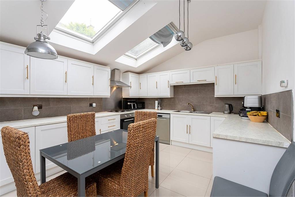25 Castle Street, Tayport, Dundee, DD6 9AE - image 7
